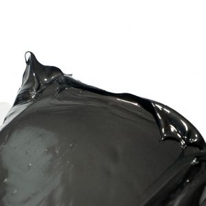 Graphite Grease: High Temperature & Heavy Load Protection